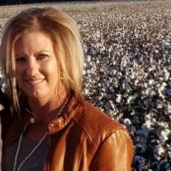 Meet your Posher, Elizabeth - Picture 1 of 1